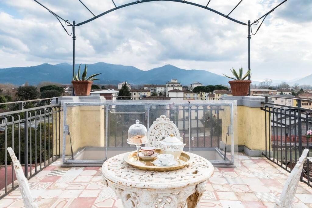 Casa Maria - Attico Di Lusso Vicino Alle Mura Lucca Buitenkant foto
